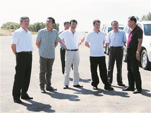 吉林省交通廳領(lǐng)導調(diào)研嫩丹高速建設工作 吉林省交通廳領(lǐng)導調(diào)研嫩丹高速建設工作